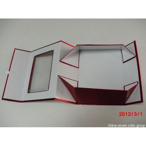 Custom Folding Gift Boxes