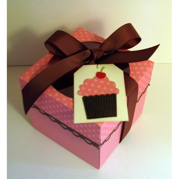 Small Cupcake Box