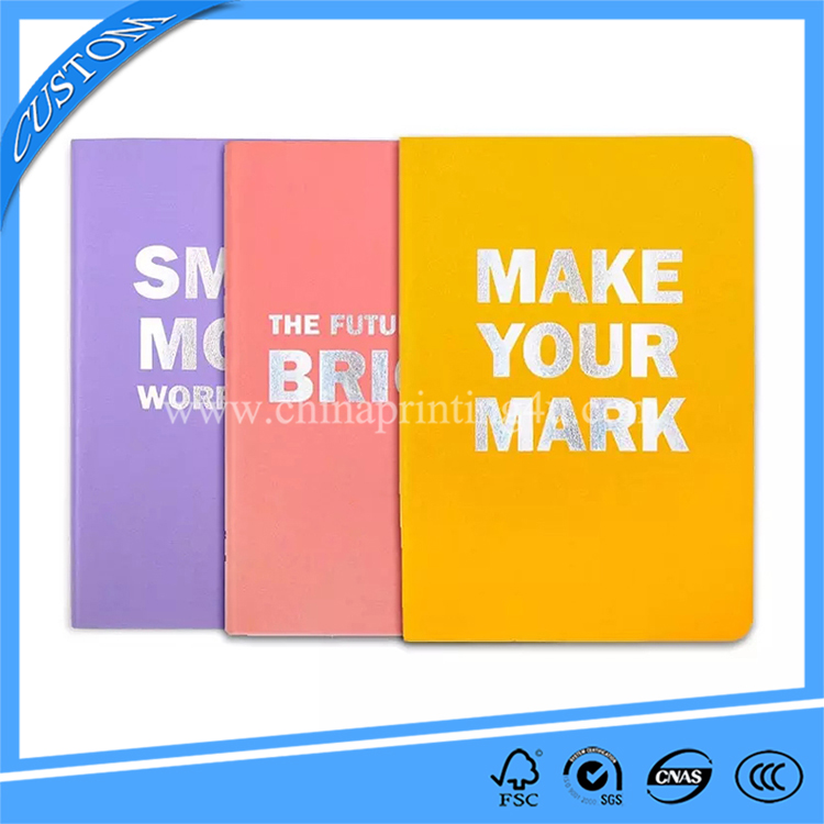 China Printing Supplier Round Corner A5 Hot Stamping Foil Softcover Notebook Printing With Pocket